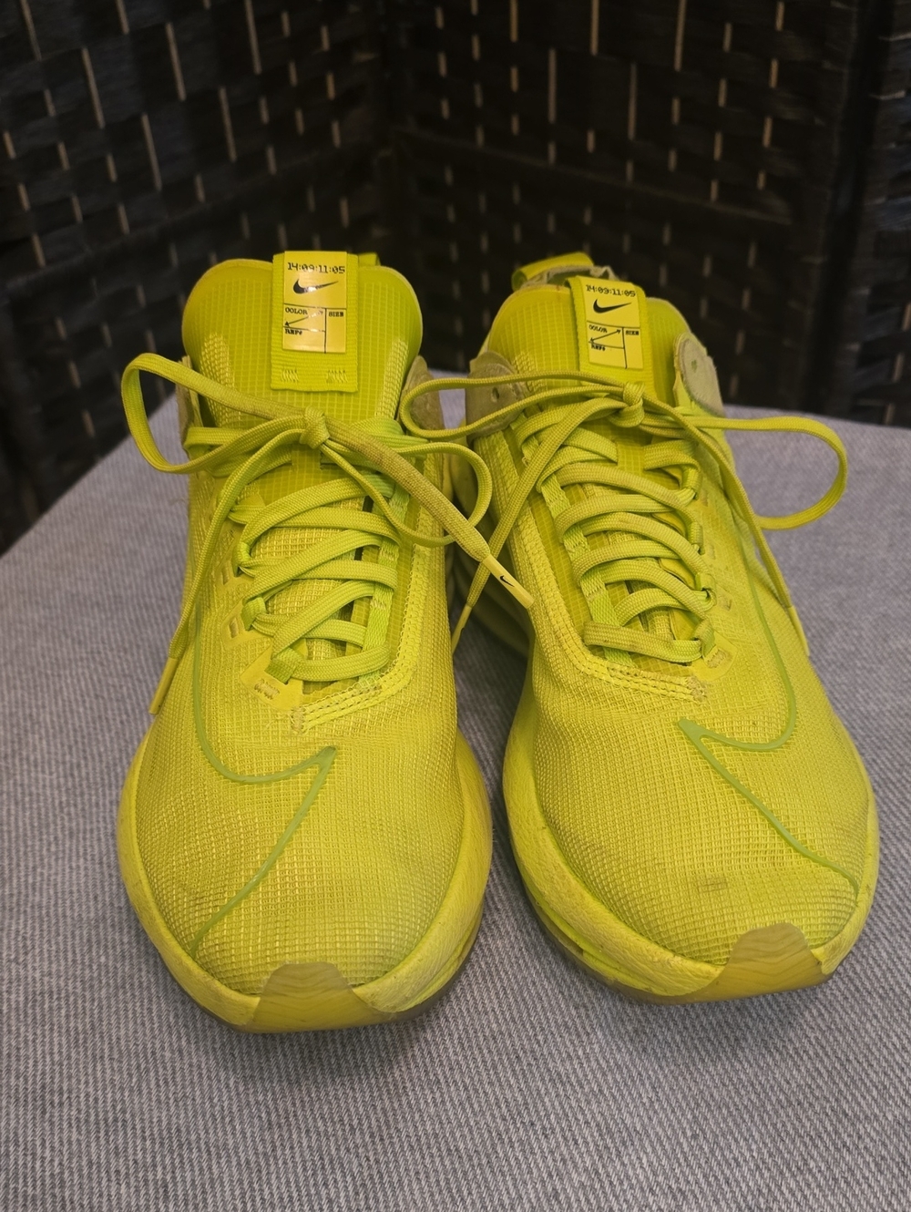 Nike Zoom Double Stacked Women's Sneakers Volt / Cyber Green CV8474-300 Size 10